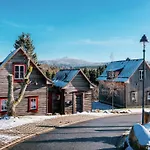 Ferienhaeuser, Tatil Evi